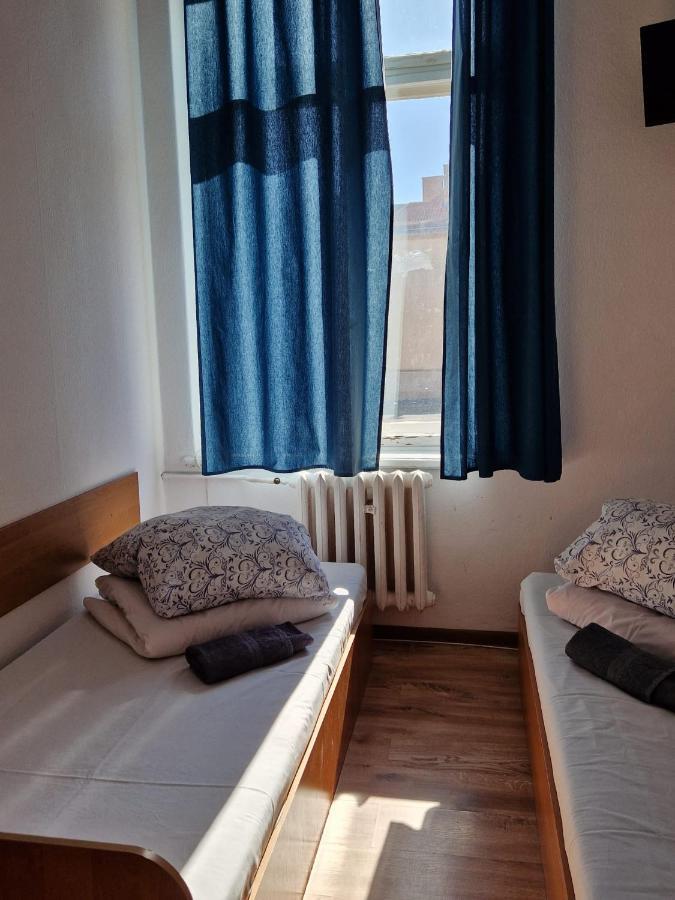 Galeona - Hotel Turystyczny Эльблонг Экстерьер фото